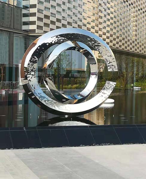 阜陽雕塑廠家告訴您其生產(chǎn)工藝手法有什么